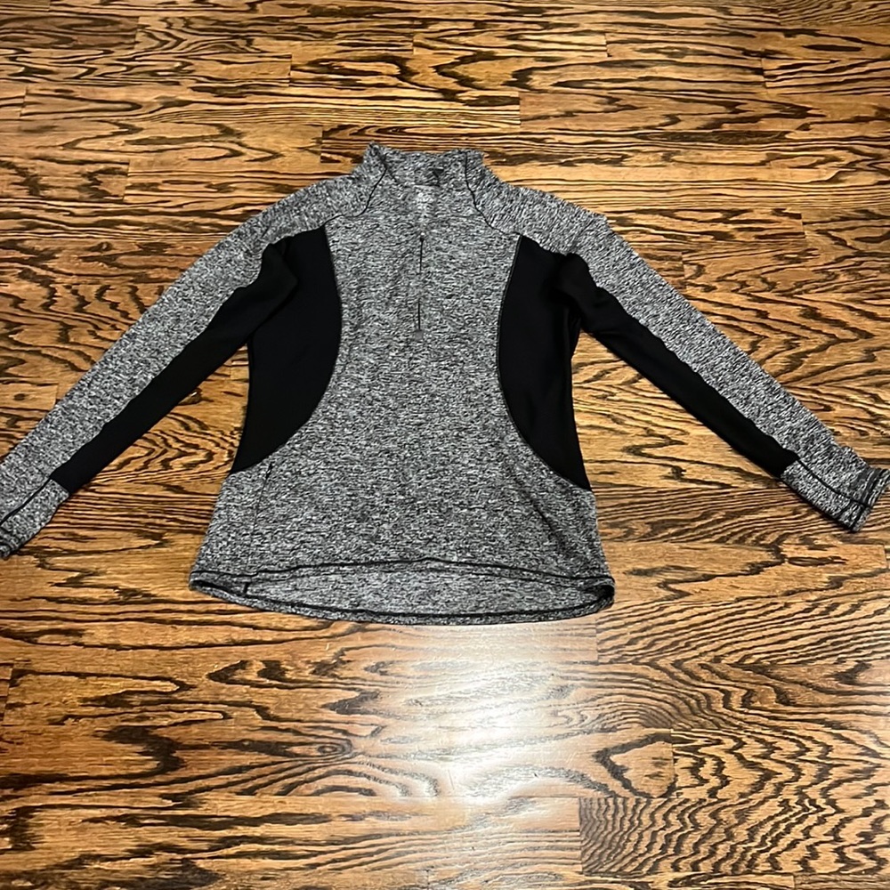 Athleta Running Wild Gray Half Zip Pullover Jacket Fitted Women's Size M
